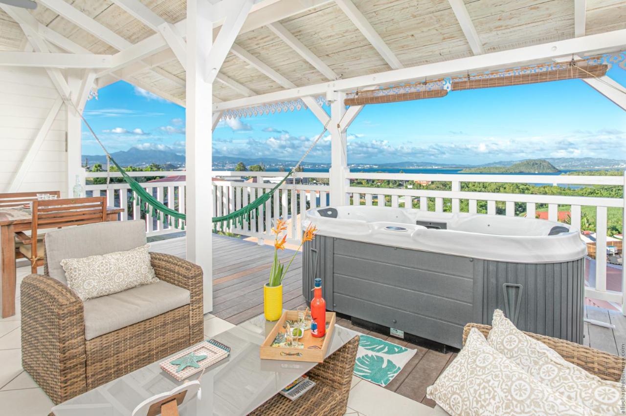 Bungalow Vanille Pacane - Vue Mer Avec Spa Prive レ・トロワ・イレ エクステリア 写真