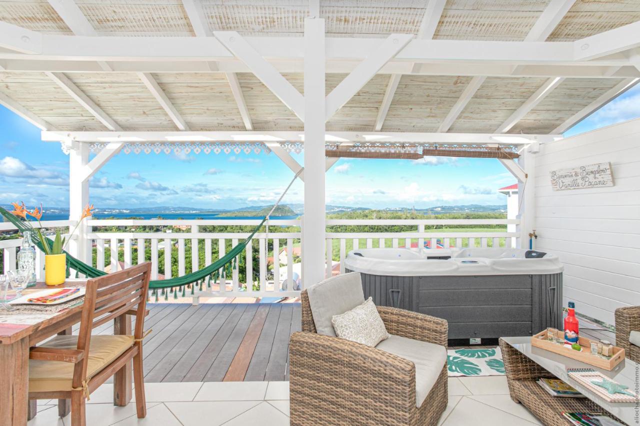 Bungalow Vanille Pacane - Vue Mer Avec Spa Prive レ・トロワ・イレ エクステリア 写真